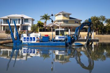 Queensland waterways welcome amphibious dredge
