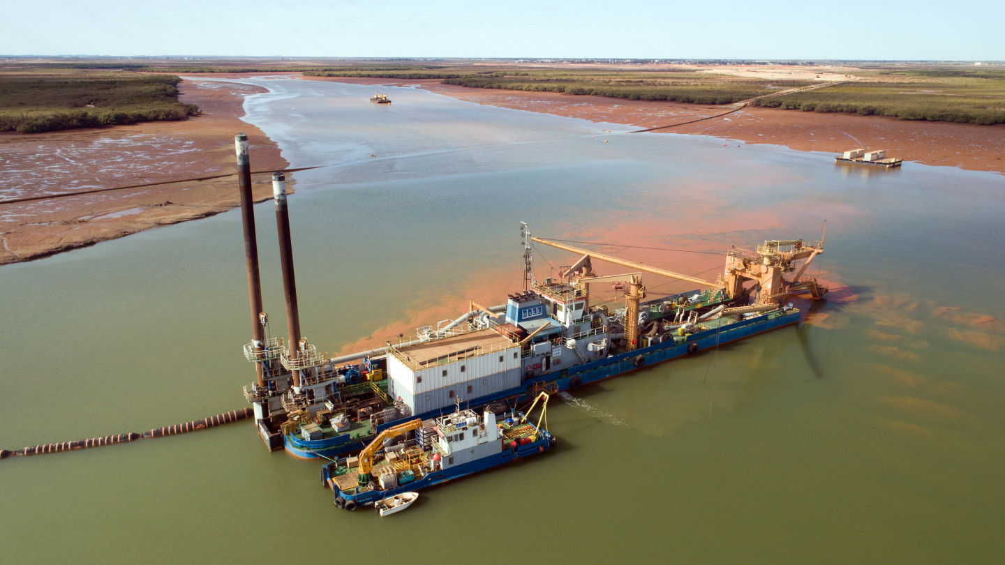 Lumsden Point Dredging Works