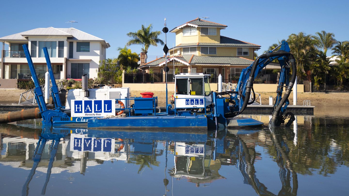Queensland waterways welcome amphibious dredge
